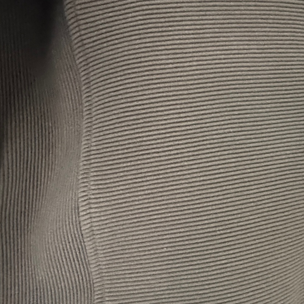 Varley Olive Ribbed Top - Picture 2 of 2